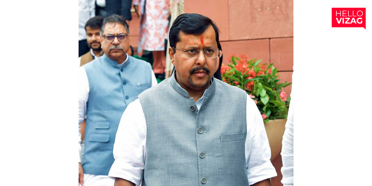BJP Chief Nitin Nabin Heads to Vizag for Core Committee and RSS Meetings