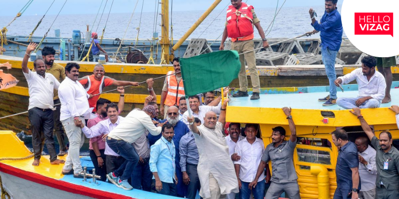 Andhra Pradesh Launches Artificial Reefs Project off Visakhapatnam Coast to Boost Marine Biodiversity